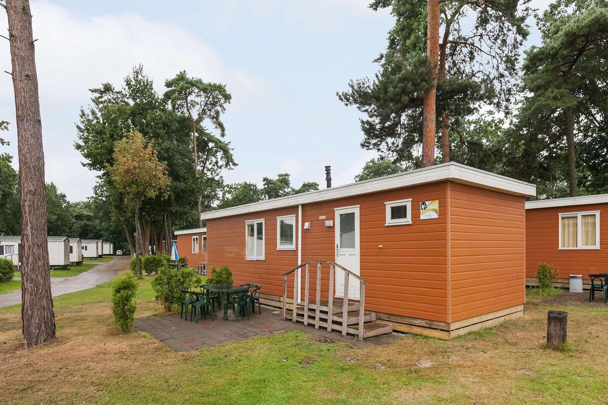 Oostappen Vakantiepark Arnhem Bv Εξωτερικό φωτογραφία
