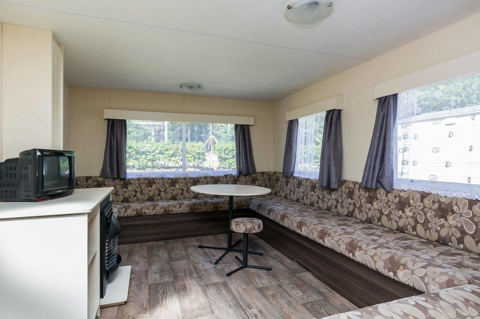 Oostappen Vakantiepark Arnhem Bv Εξωτερικό φωτογραφία