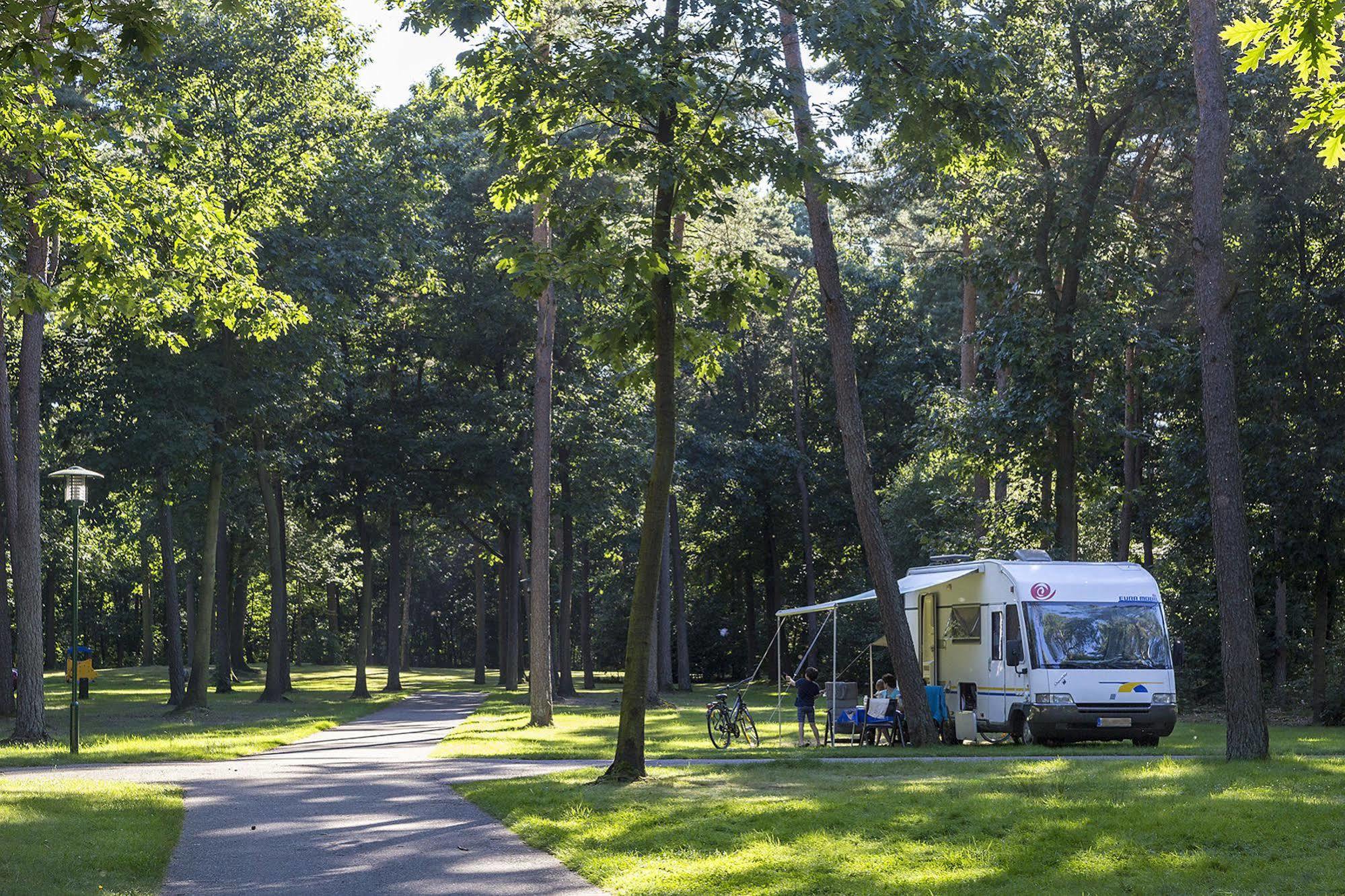 Oostappen Vakantiepark Arnhem Bv Εξωτερικό φωτογραφία